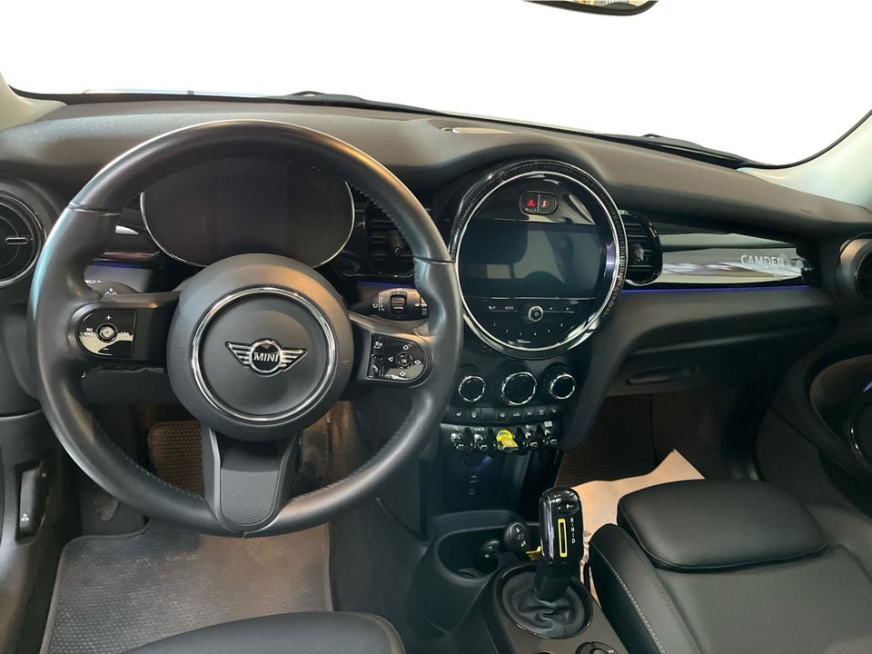 MINI Cooper SE Camden Edition 3d