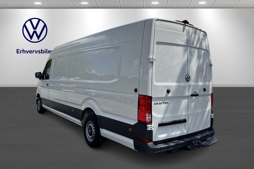 VW Crafter 35 2,0 TDi 177 Kassevogn L5H3 aut.