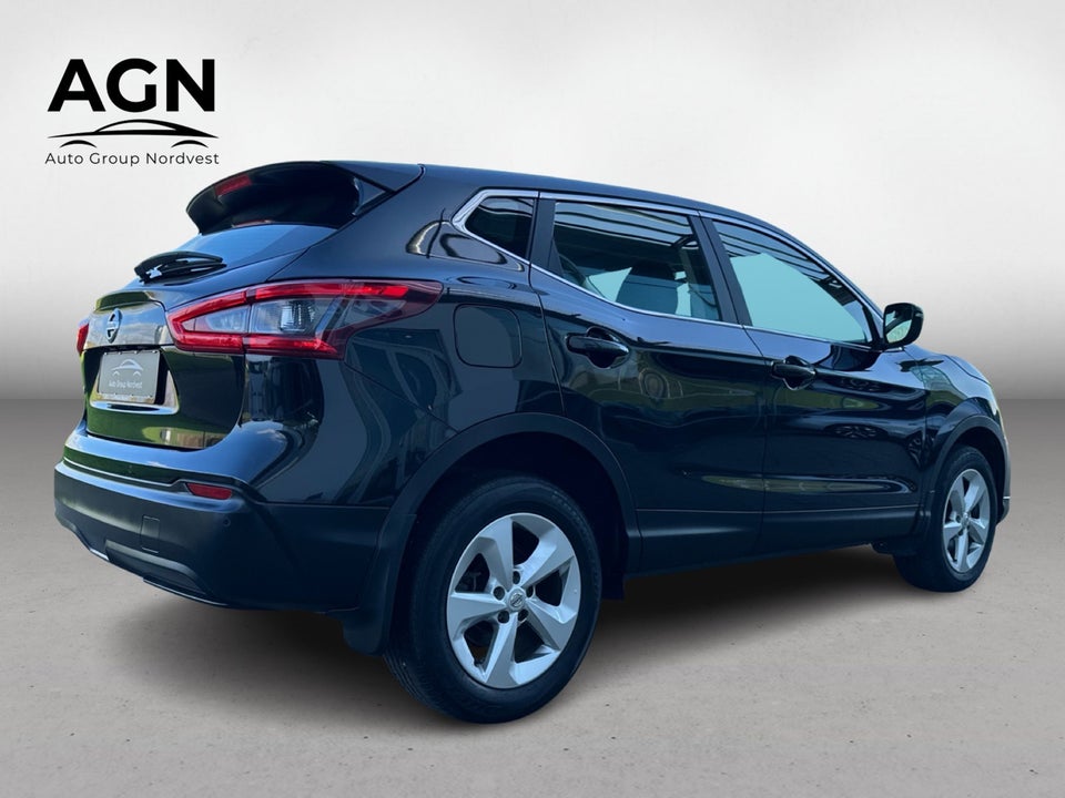 Nissan Qashqai 1,3 Dig-T 160 Acenta 5d