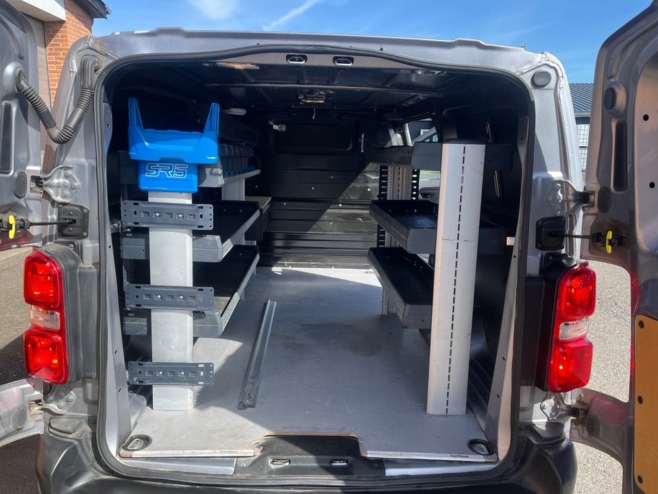 Toyota ProAce 2,0 D 120 Long Comfort 6d
