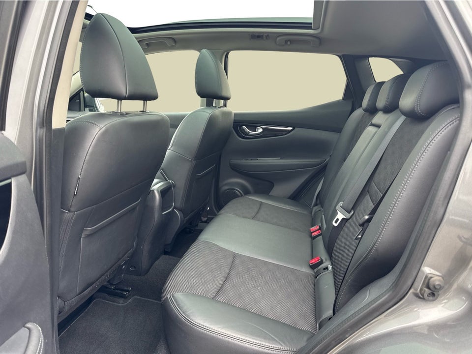Nissan Qashqai 1,2 Dig-T 115 Tekna 5d