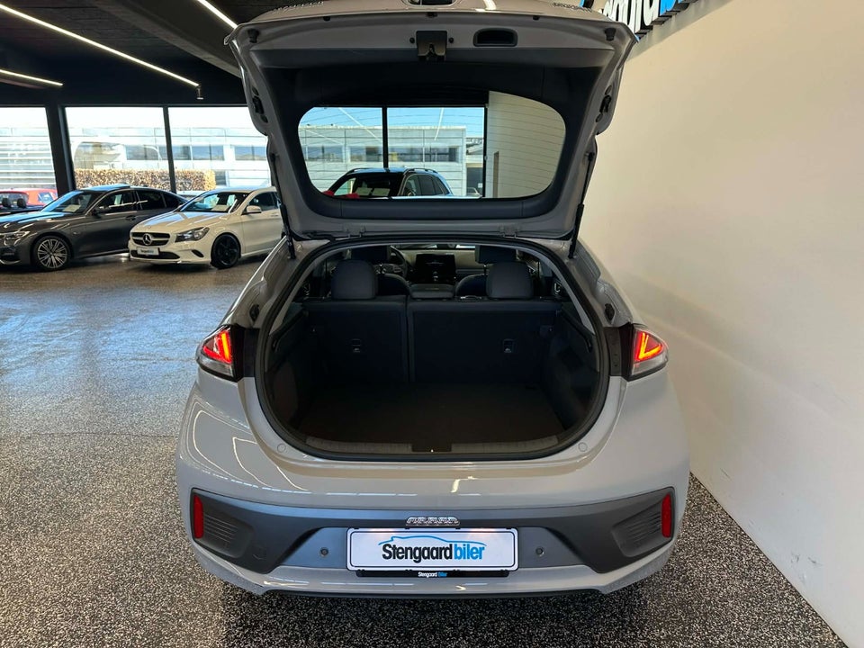 Hyundai Ioniq 1,6 PHEV Premium DCT 5d