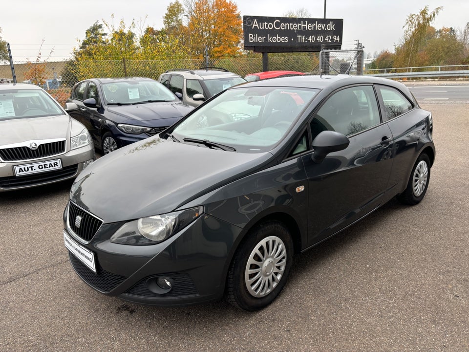 Seat Ibiza 1,4 16V Reference SC 3d