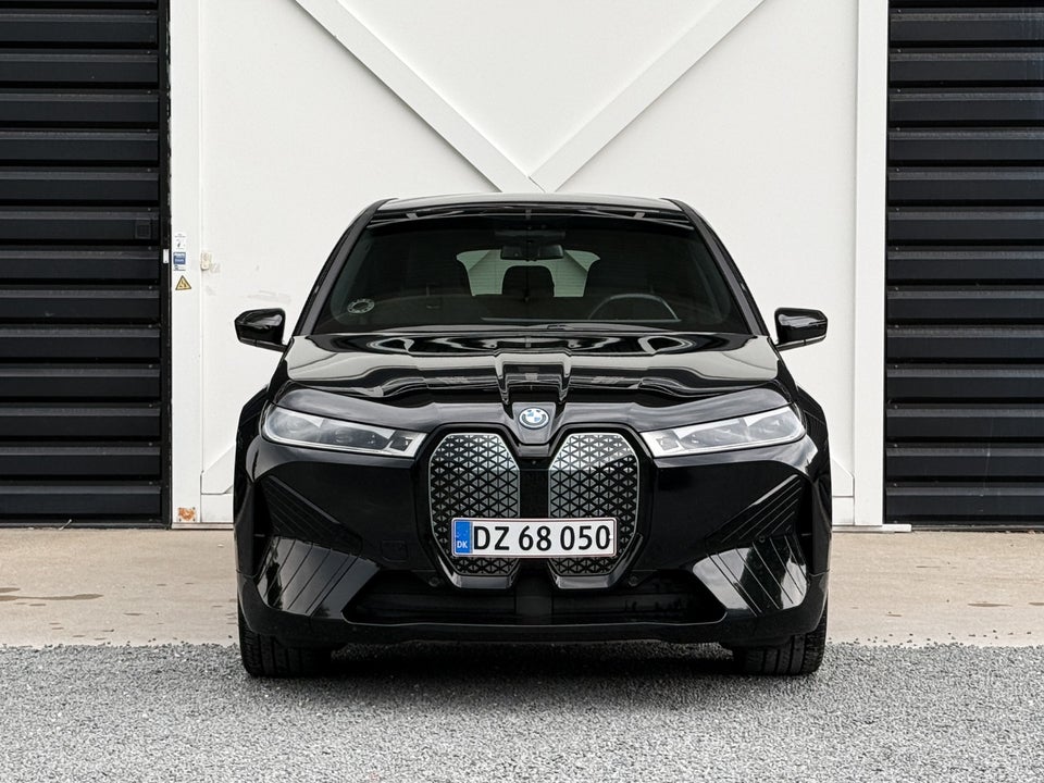 BMW iX xDrive40 Sport 5d