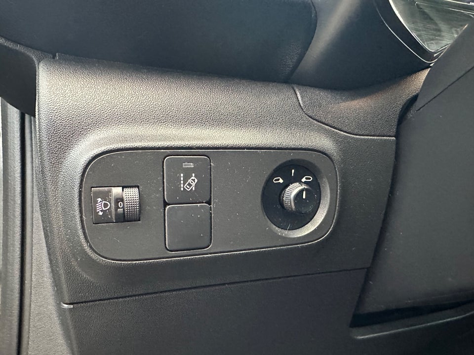 Citroën C3 1,2 PureTech 82 Iconic 5d