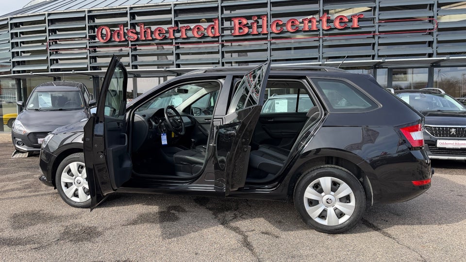 Skoda Fabia 1,0 TSi 95 Ambition Combi 5d