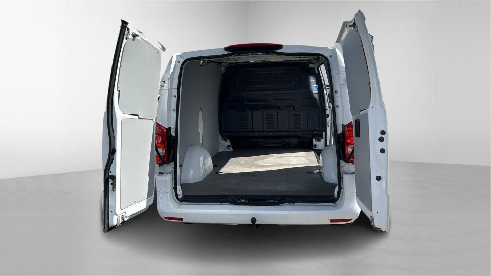 Mercedes Vito 114 2,0 CDi Kassevogn aut. L RWD