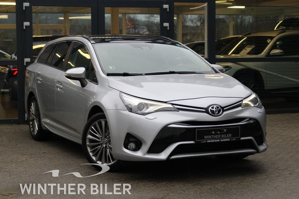 Toyota Avensis 1,8 VVT-i T2 Premium Touring Sports 5d