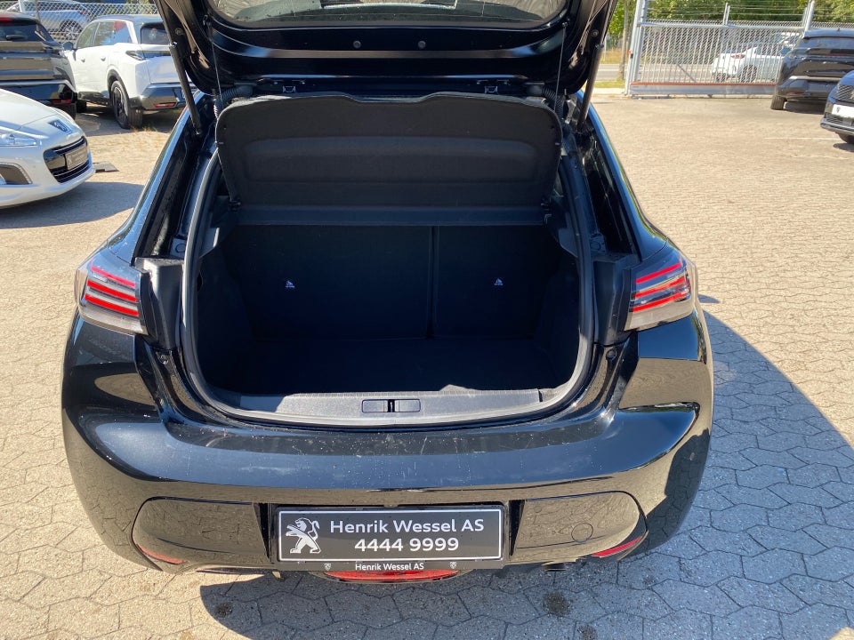 Peugeot 208 1,2 PureTech 100 Allure+ 5d