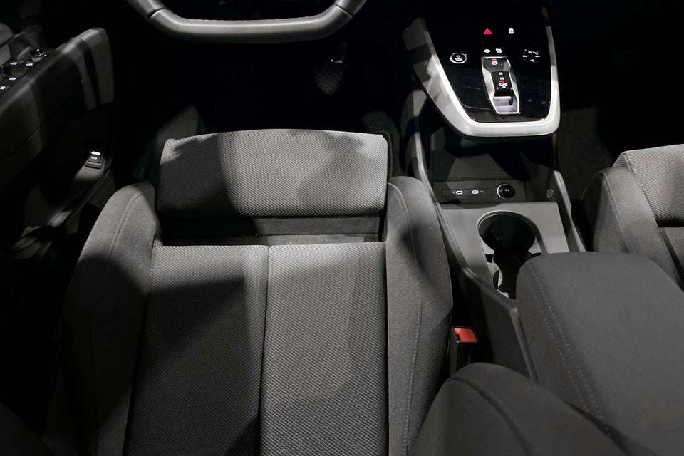 Audi Q4 e-tron 40 Progress 5d