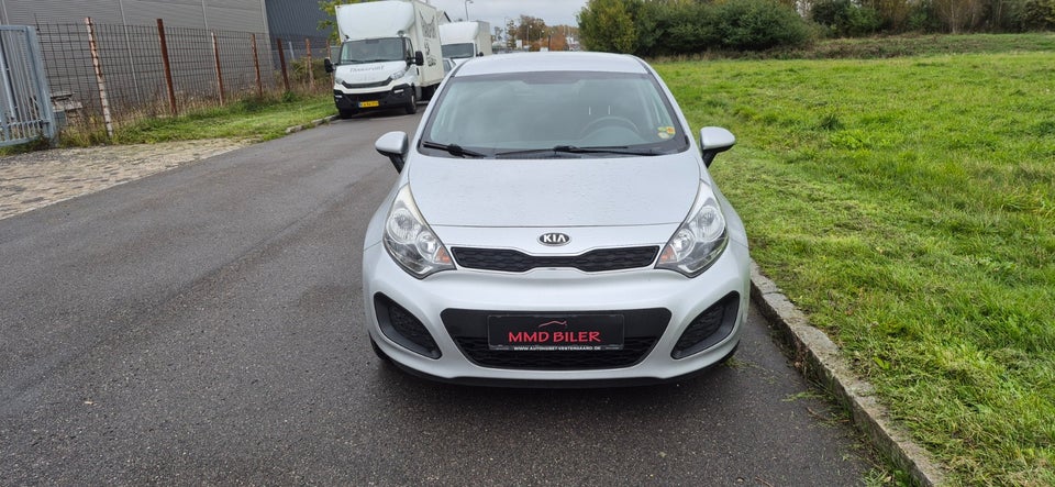 Kia Rio 1,2 CVVT Premium 5d