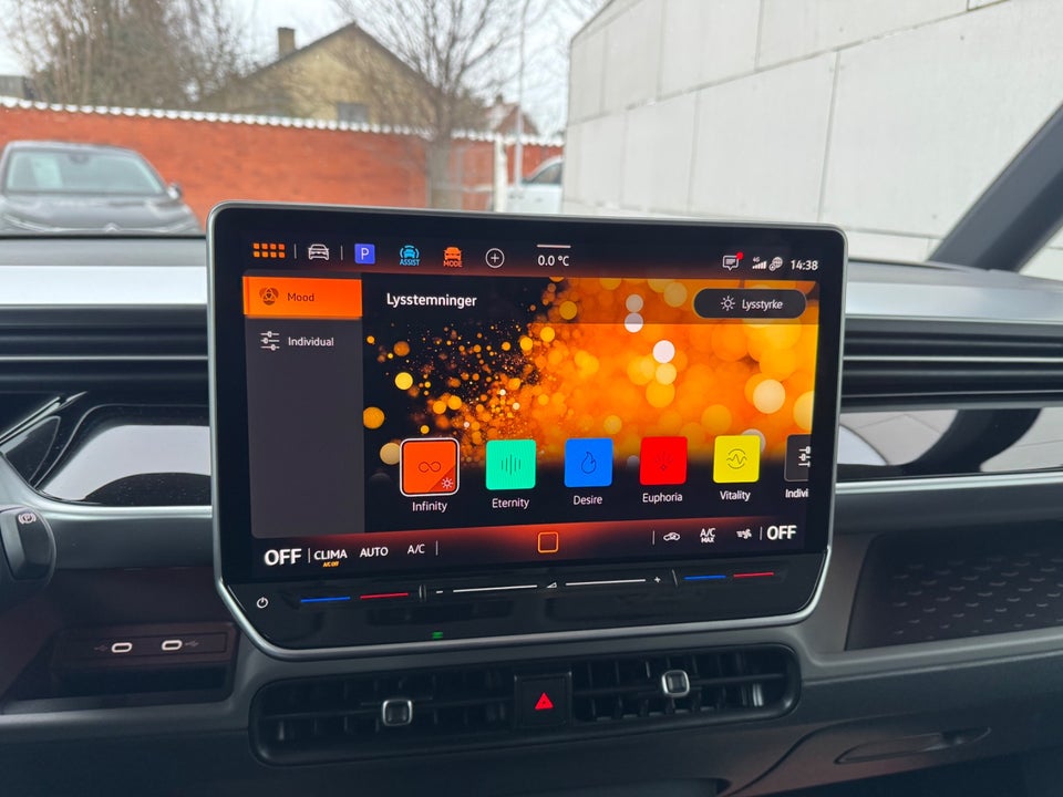 VW ID.Buzz 86 Pro 7prs LWB 5d