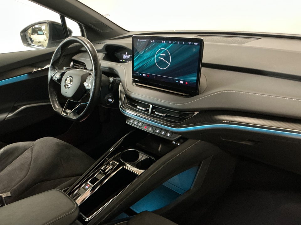 Skoda Enyaq 60 iV Sportline 5d