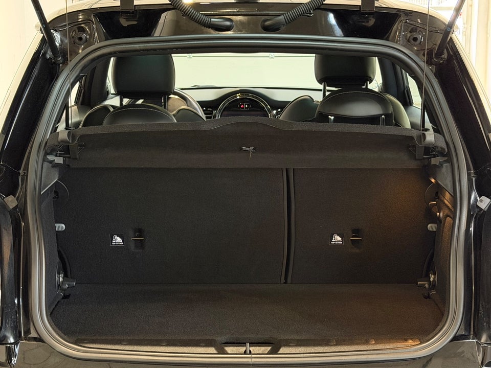 MINI Cooper SE Classic Trim 3d