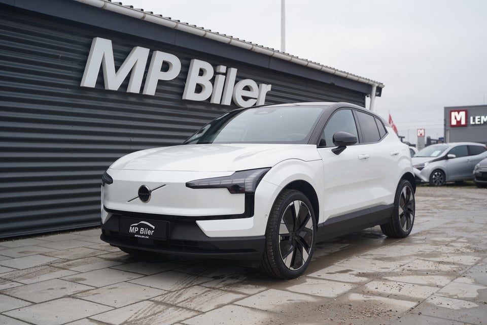 Volvo EX30 Extended Range Ultra 5d