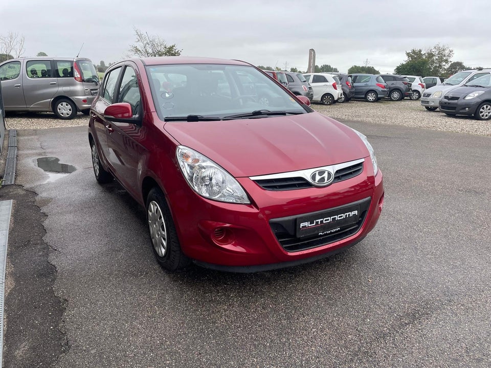 Hyundai i20 1,25 Classic 5d