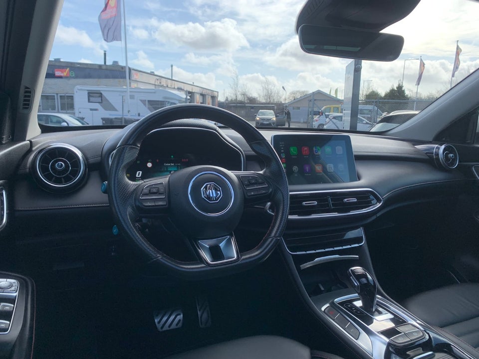 MG EHS 1,5 PHEV Luxury 5d