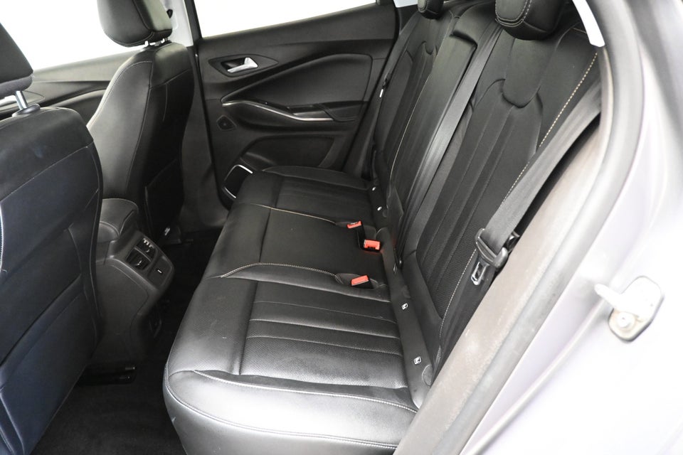 Opel Grandland X 1,6 Hybrid Cosmo Prestige aut. 5d