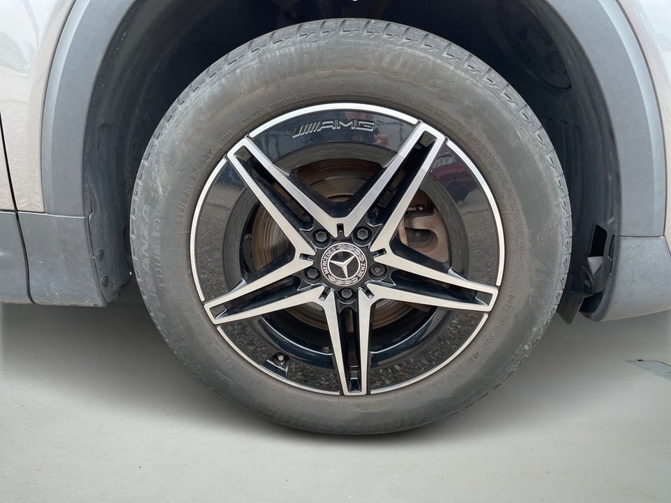 Mercedes EQB300 AMG Line 4Matic 5d