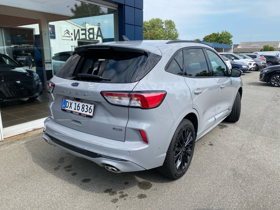 Ford Kuga 2,5 PHEV Graphite Tech CVT 5d