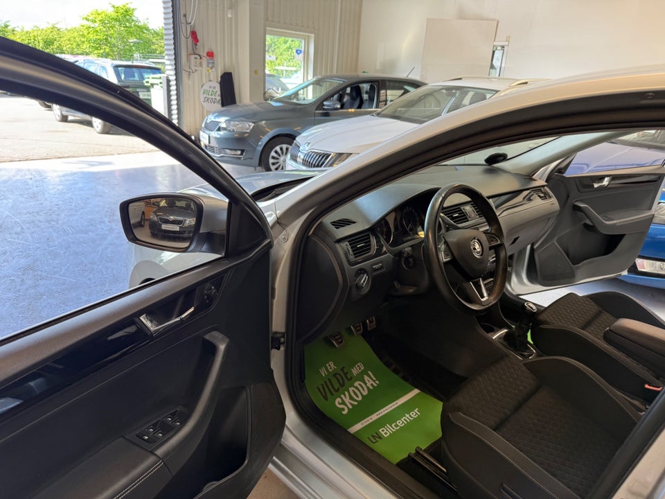 Skoda Rapid 1,0 TSi 110 ICE 5d