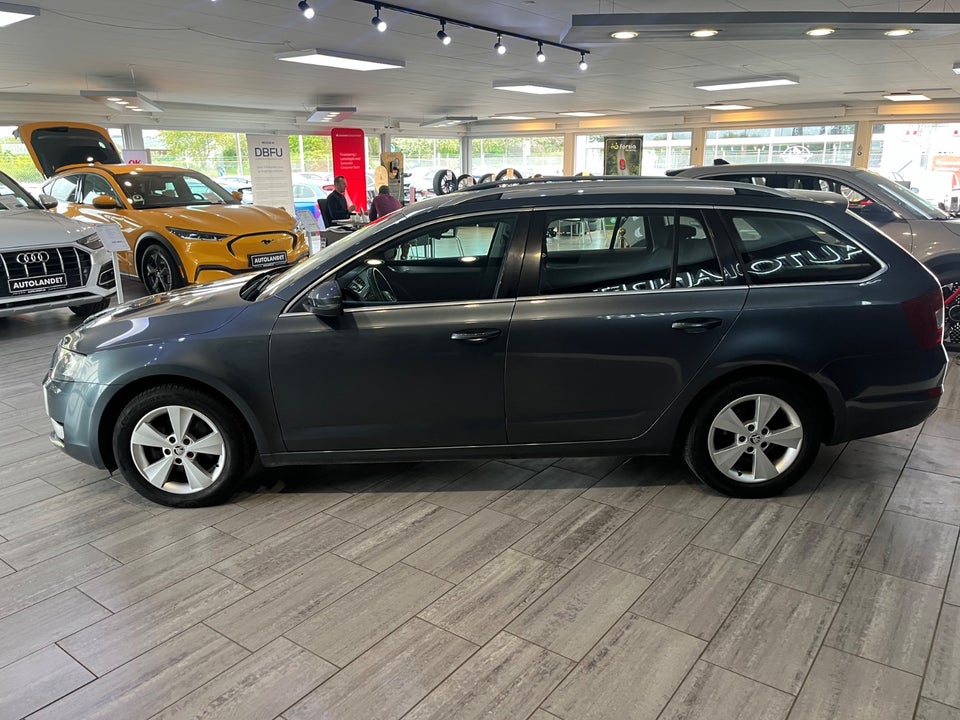 Skoda Octavia 2,0 TDi 150 Ambition DSG 5d