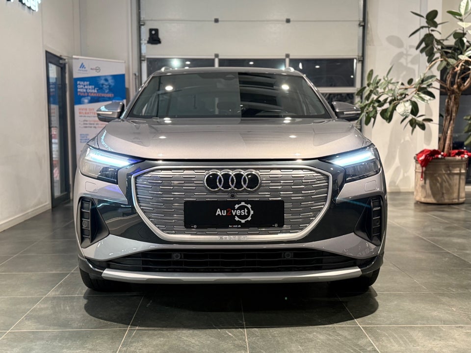 Audi Q4 e-tron 40 Advanced 5d