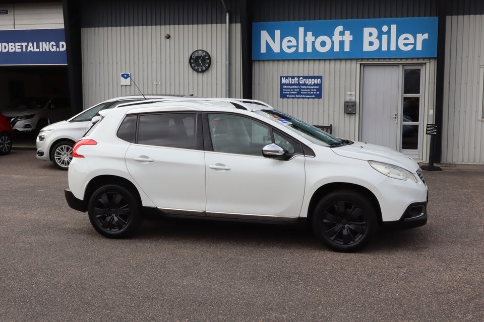Peugeot 2008 1,2 VTi 82 Allure 5d
