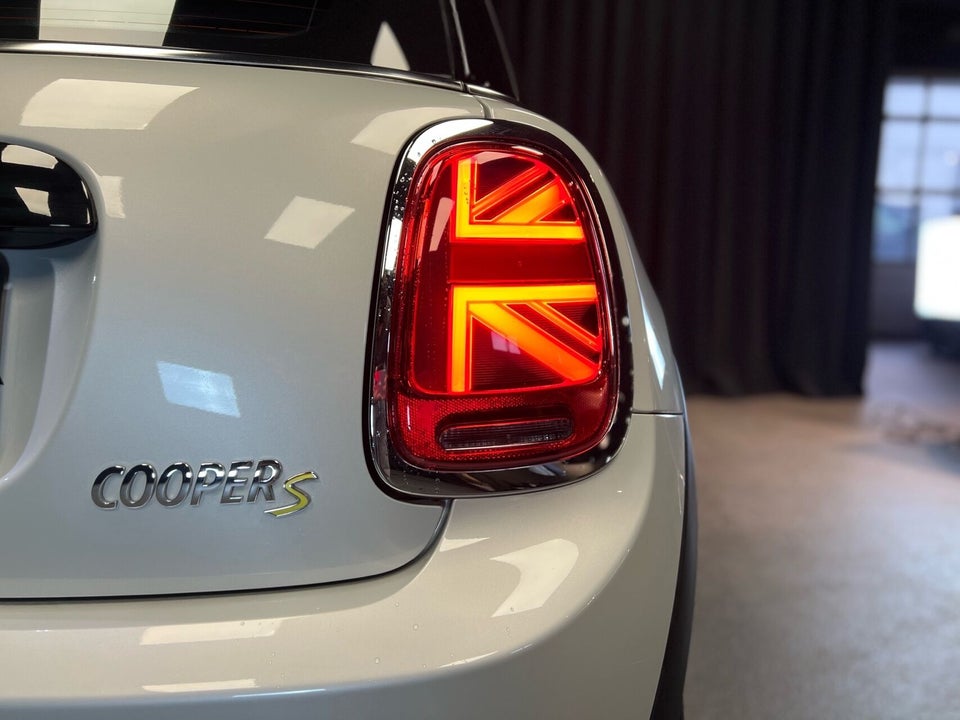 MINI Cooper SE Camden Edition 3d