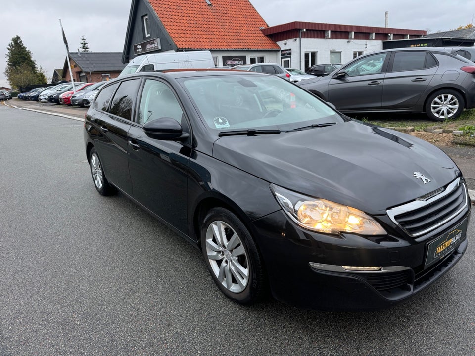 Peugeot 308 1,6 BlueHDi 120 Style Sky SW 5d