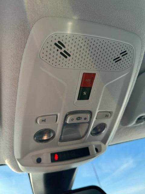 Peugeot e-208 50 GT 5d