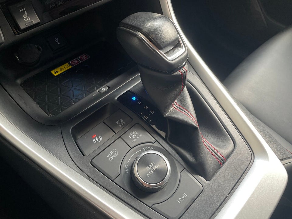 Toyota RAV4 2,5 Plug-in Hybrid Active Comfort AWD-i 5d