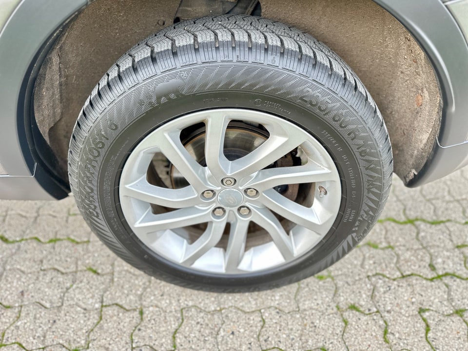 Land Rover Discovery Sport 2,0 TD4 150 HSE aut. 5d