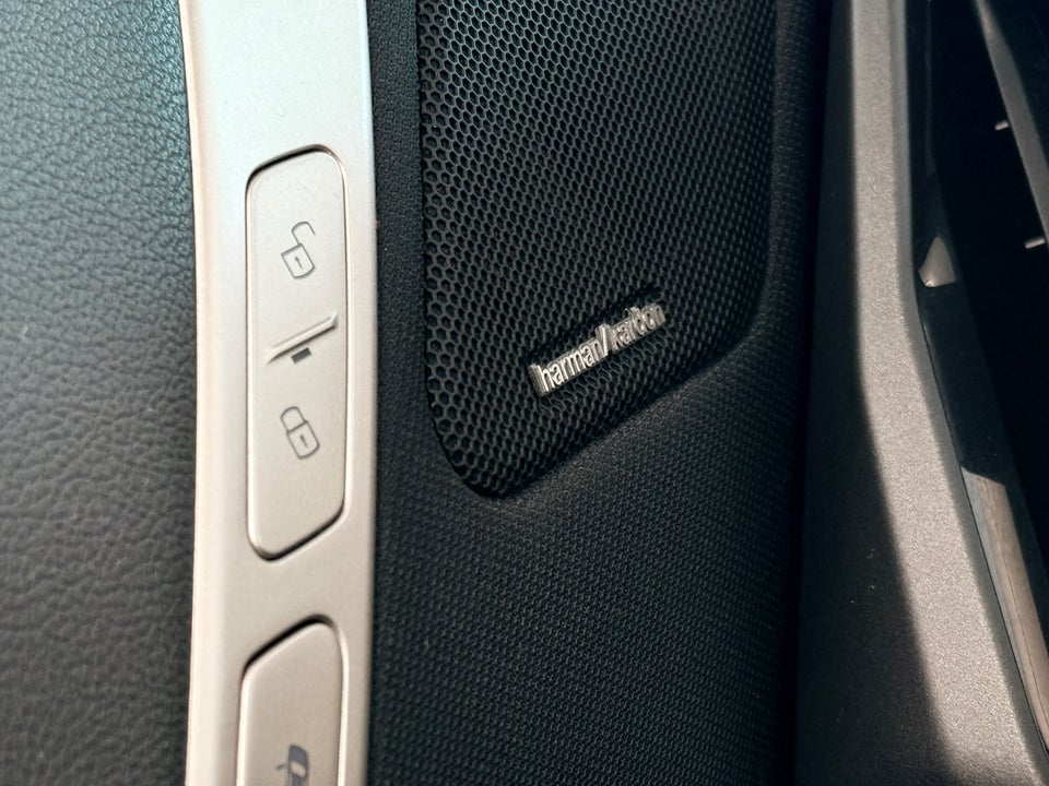 BMW iX xDrive40 Fully Charged Sport 5d