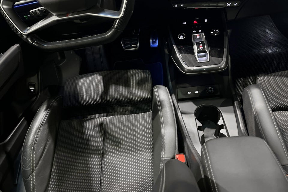 Audi Q4 e-tron 50 S-line quattro 5d
