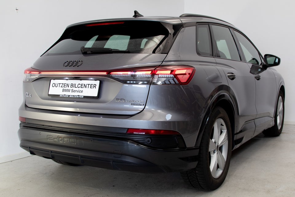 Audi Q4 e-tron 50 S-line quattro 5d