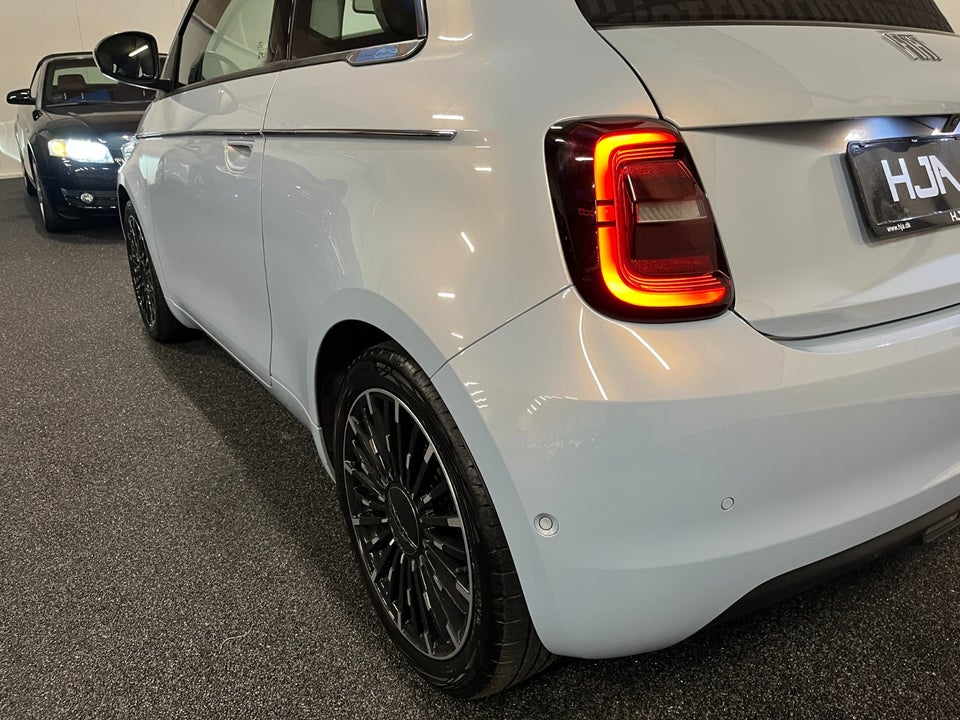 Fiat 500e 42 la Prima Cabrio 2d