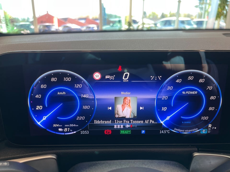 Mercedes EQB300 Progressive 4Matic 5d