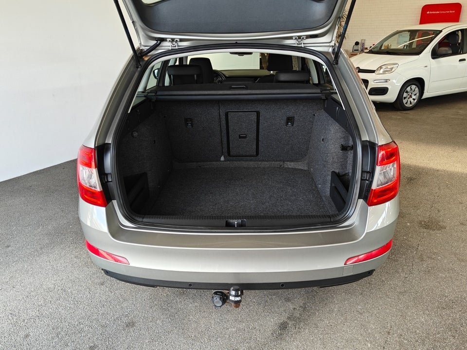 Skoda Octavia 1,2 TSi 105 Elegance Combi 5d