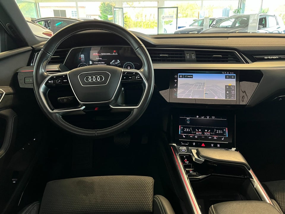 Audi e-tron 55 S-line quattro 5d