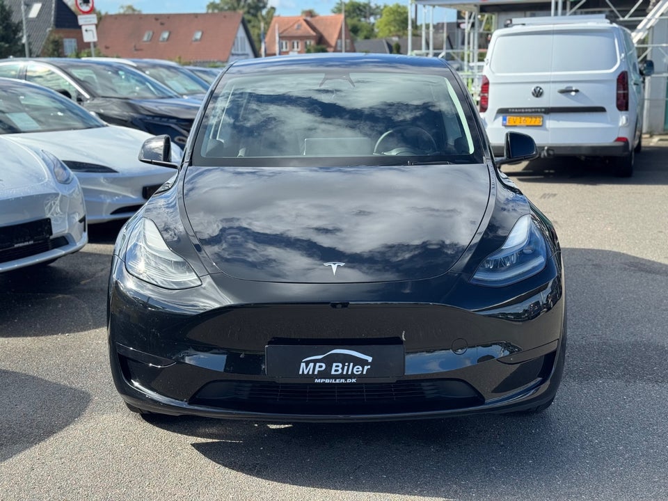 Tesla Model Y RWD 5d