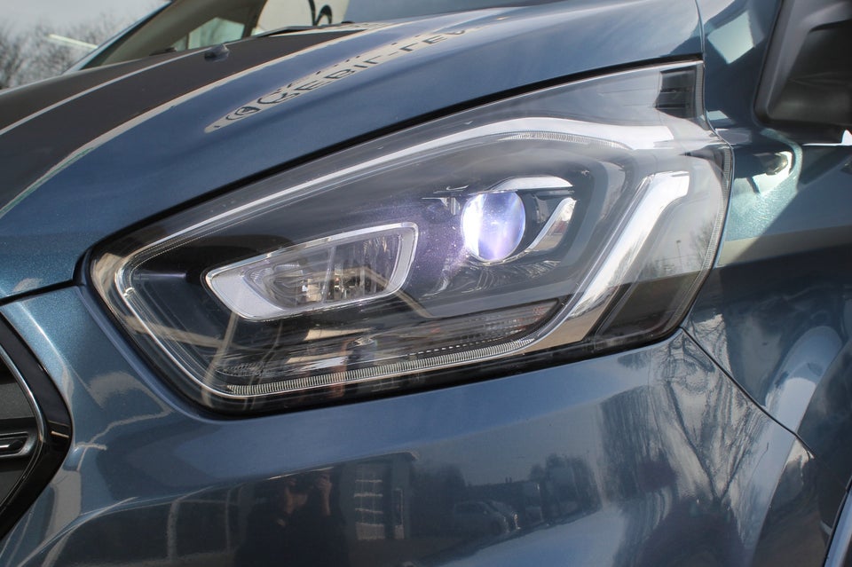 Ford Transit Custom 320L 2,0 TDCi 185 Sport aut.