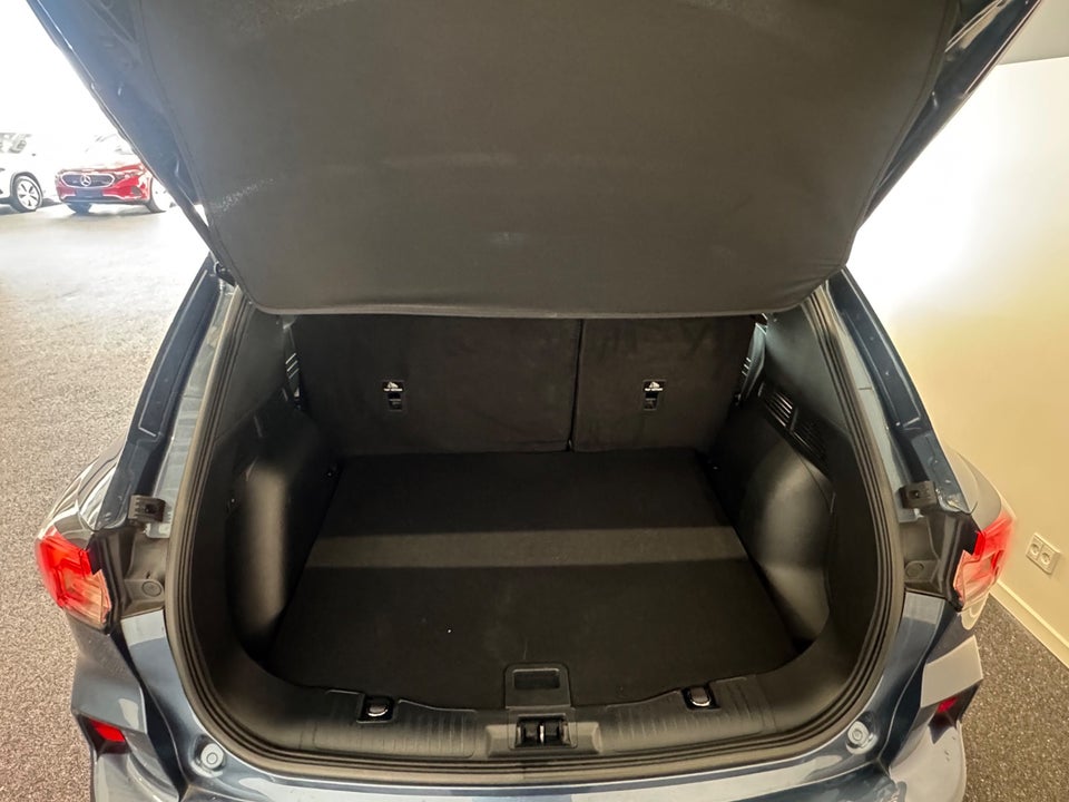 Ford Kuga 2,5 PHEV ST-Line X CVT 5d