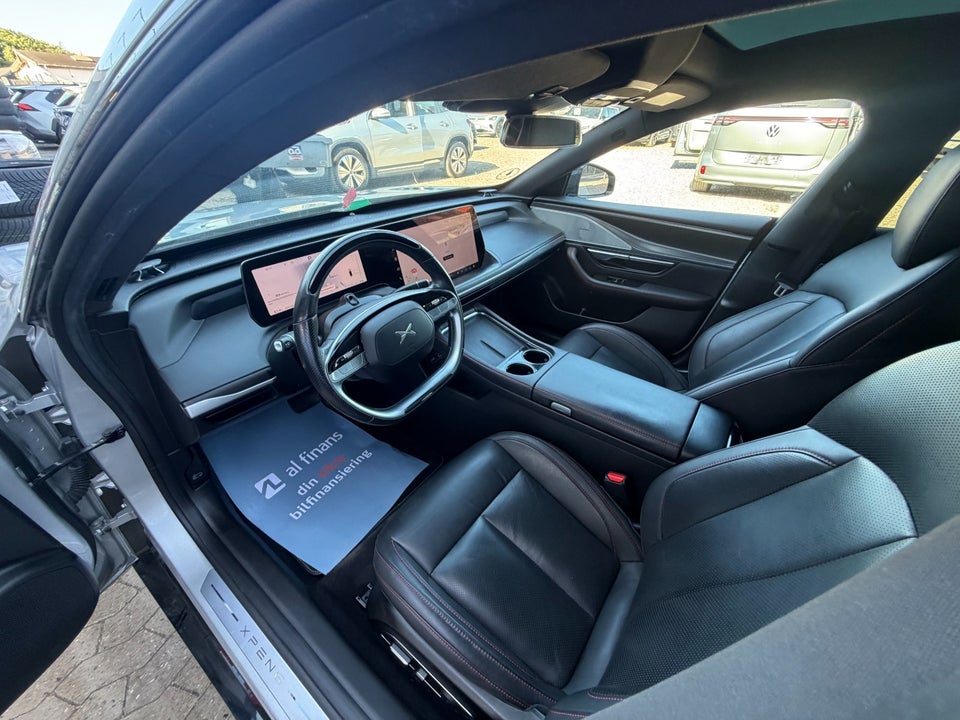 Xpeng P7 Performance 4d
