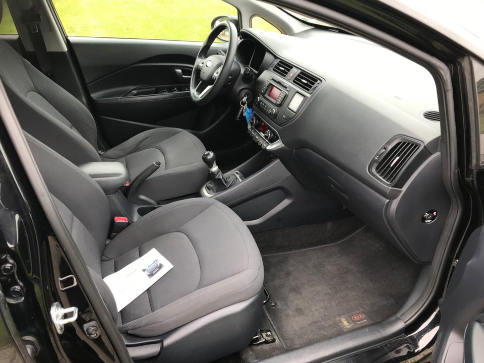 Kia Rio 1,2 CVVT Collect 5d