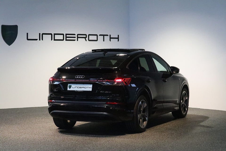 Audi Q4 e-tron 40 S-line Sportback 5d