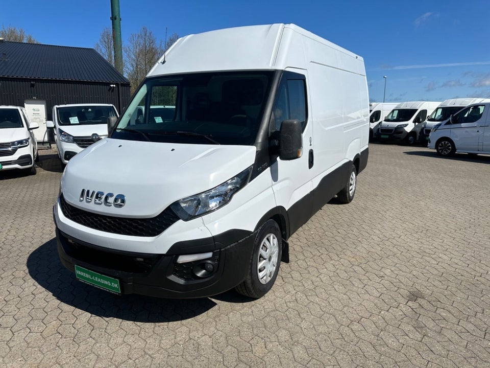 Iveco Daily 3,0 35S17 12m³ Van