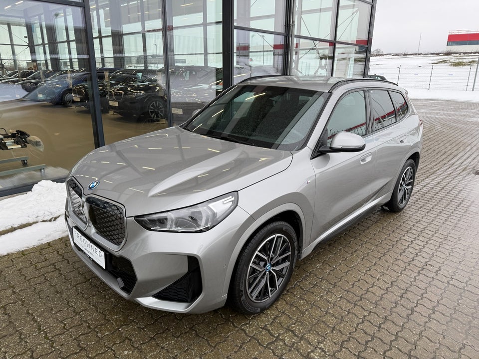 BMW iX1 eDrive20 M-Sport 5d
