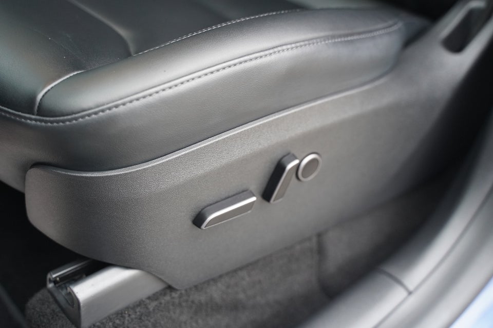 Tesla Model Y Performance AWD 5d