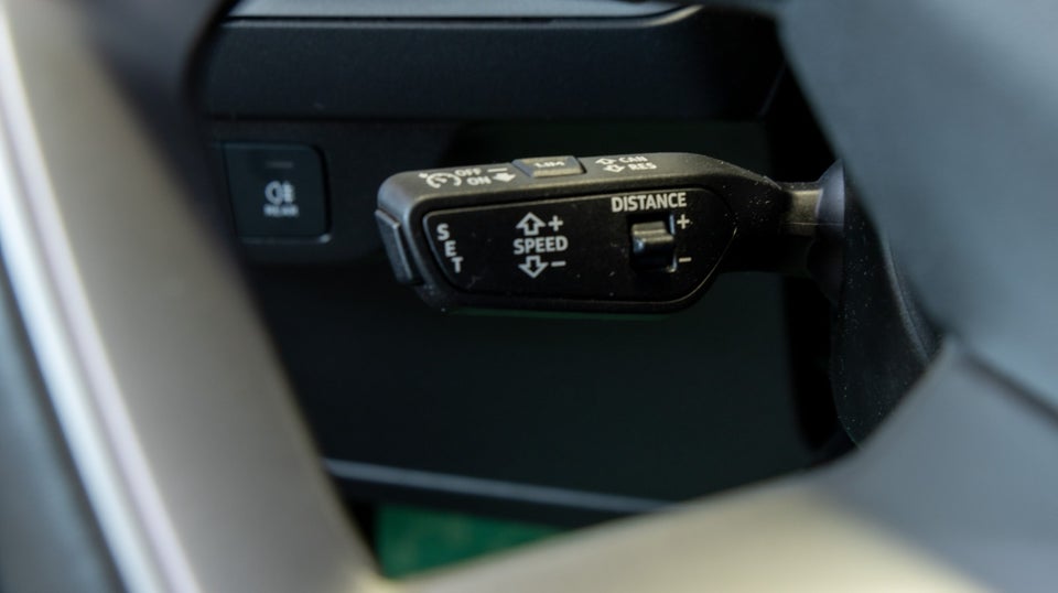 Audi Q4 e-tron 45 S-line 5d